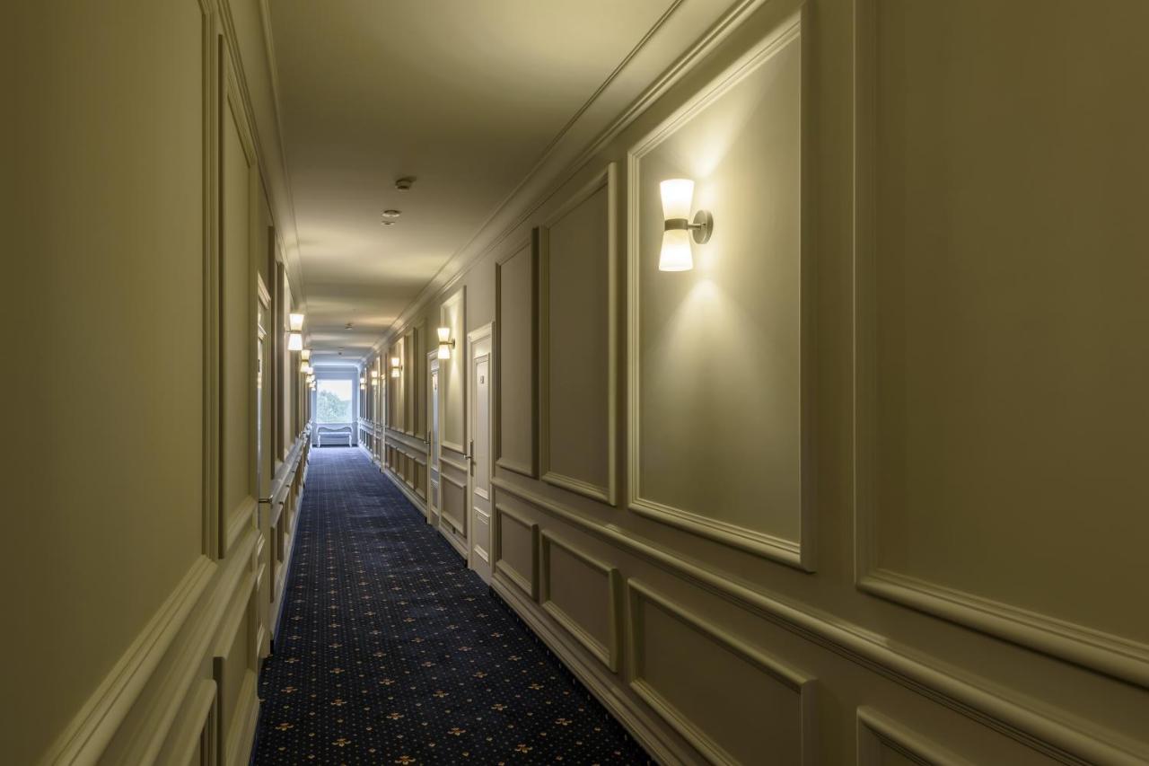 Hotel Grand Royal Czernowitz Exterior foto